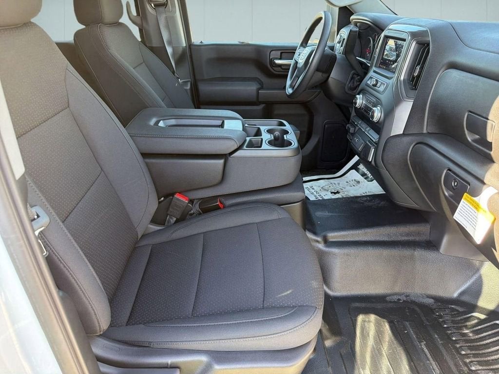 2024 GMC Sierra 2500 HD Pro