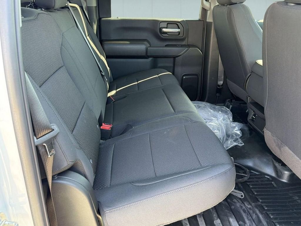 2024 GMC Sierra 2500 HD Pro