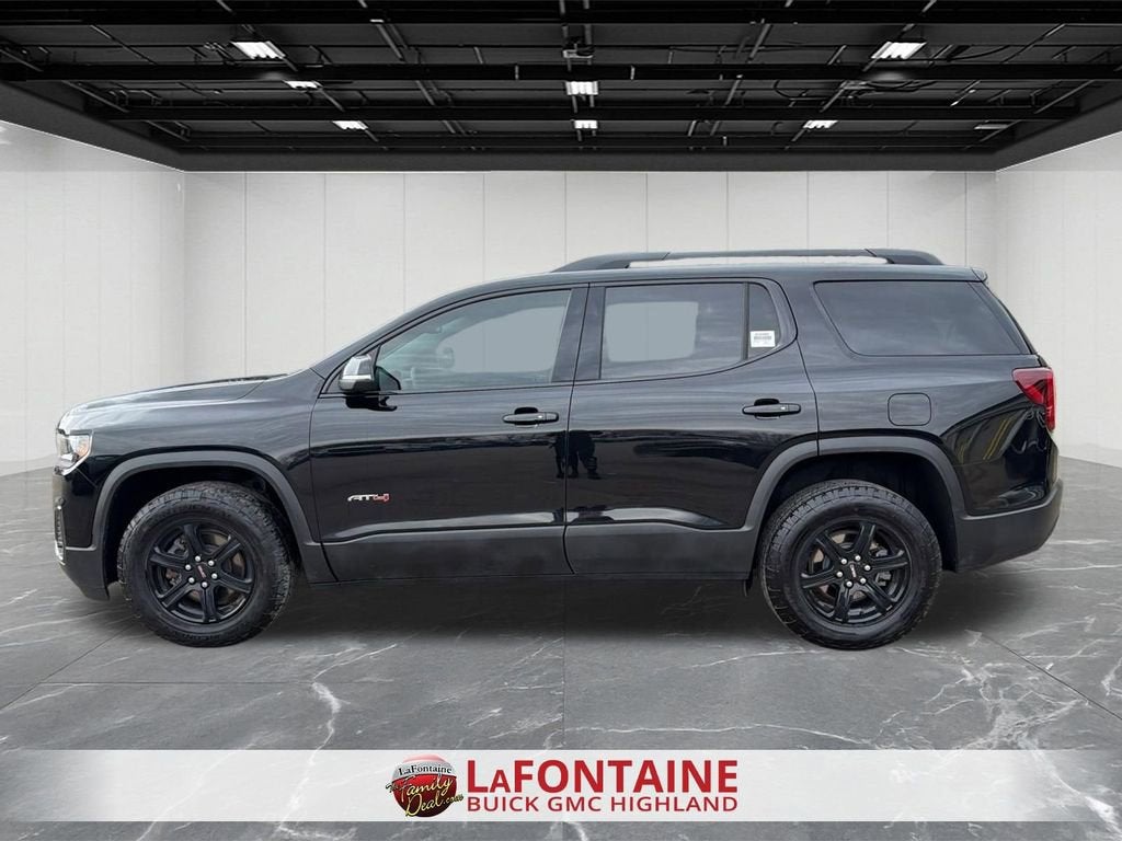 2023 GMC Acadia AT4