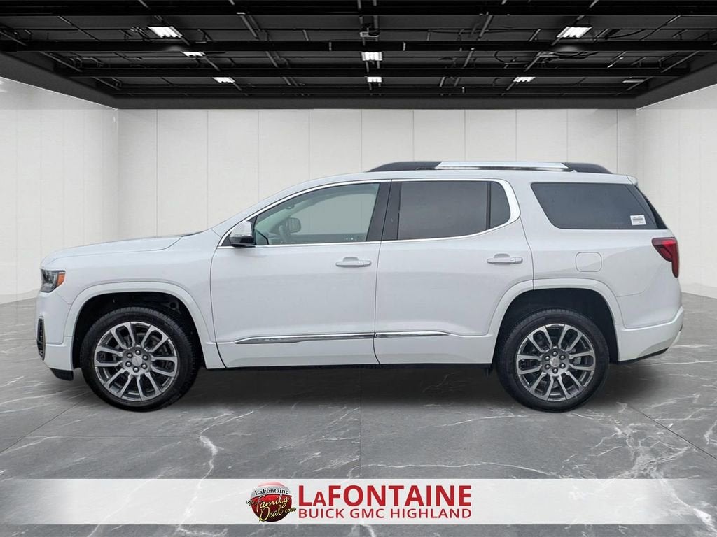 2023 GMC Acadia Denali
