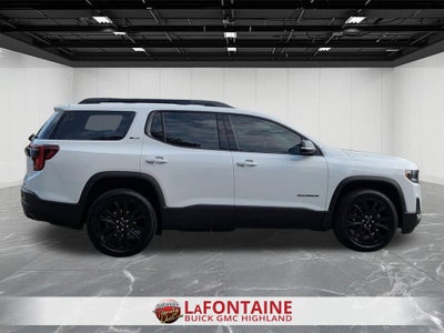 2023 GMC Acadia SLT