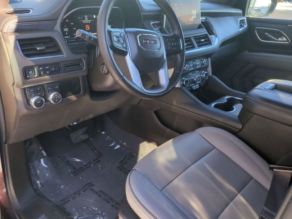 2023 GMC Yukon XL SLT