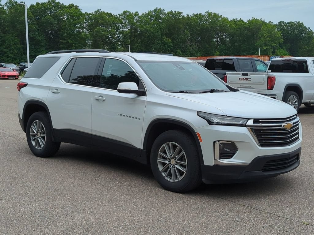 2023 Chevrolet Traverse LT Cloth