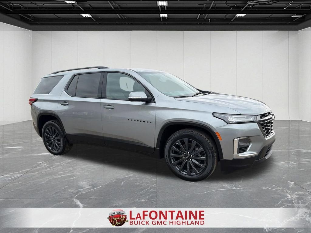 2023 Chevrolet Traverse RS