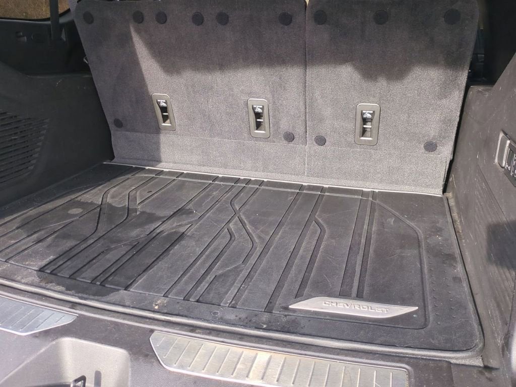 2021 Chevrolet Suburban High Country