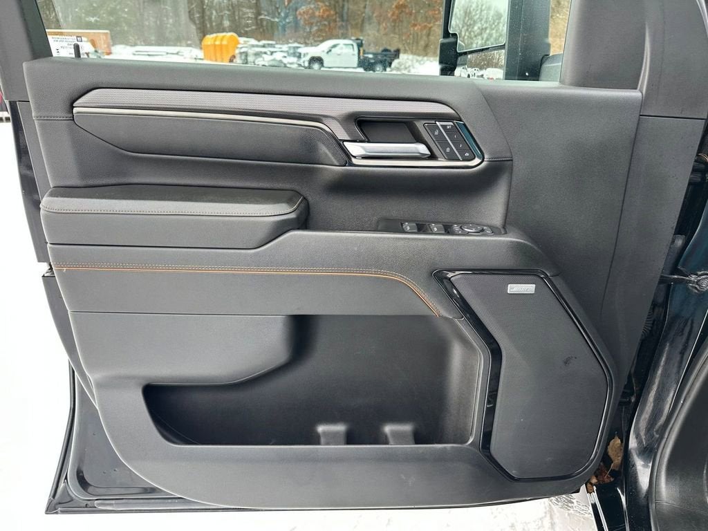 2024 GMC Sierra 3500 HD AT4