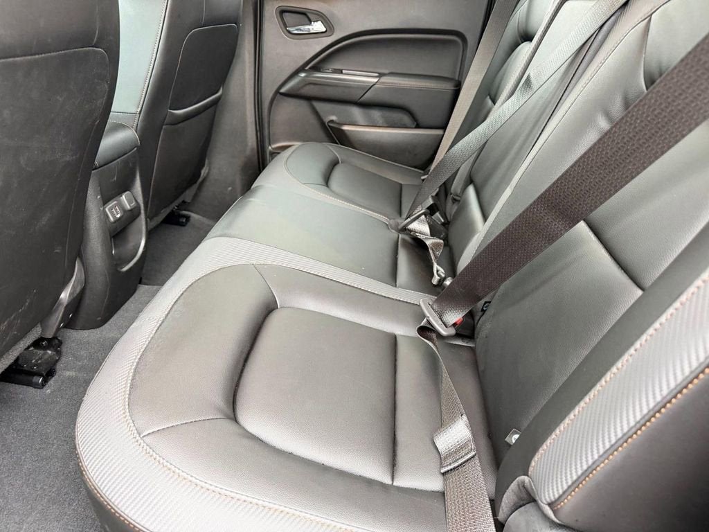 2022 GMC Canyon AT4 - Leather