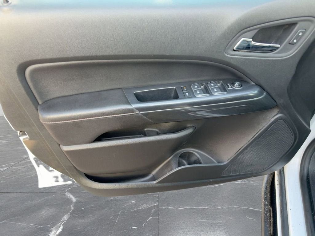 2022 GMC Canyon AT4 - Leather