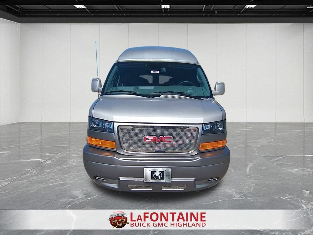 2025 GMC Savana Cargo 2500 Work Van