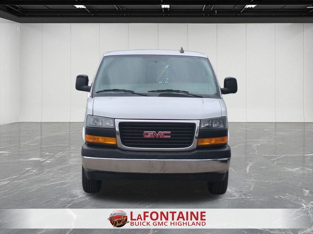 2023 GMC Savana Cargo 2500 Work Van