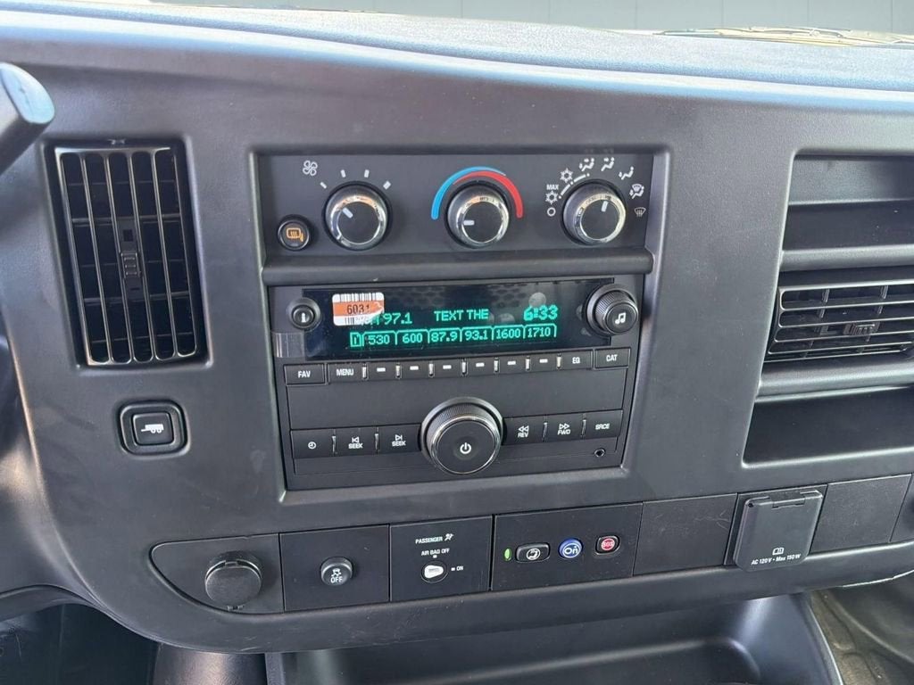 2025 GMC Savana Cargo Work Van