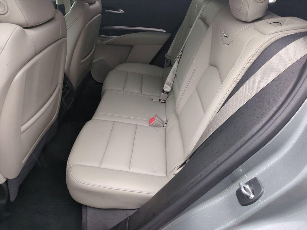 2023 Cadillac XT4 Luxury