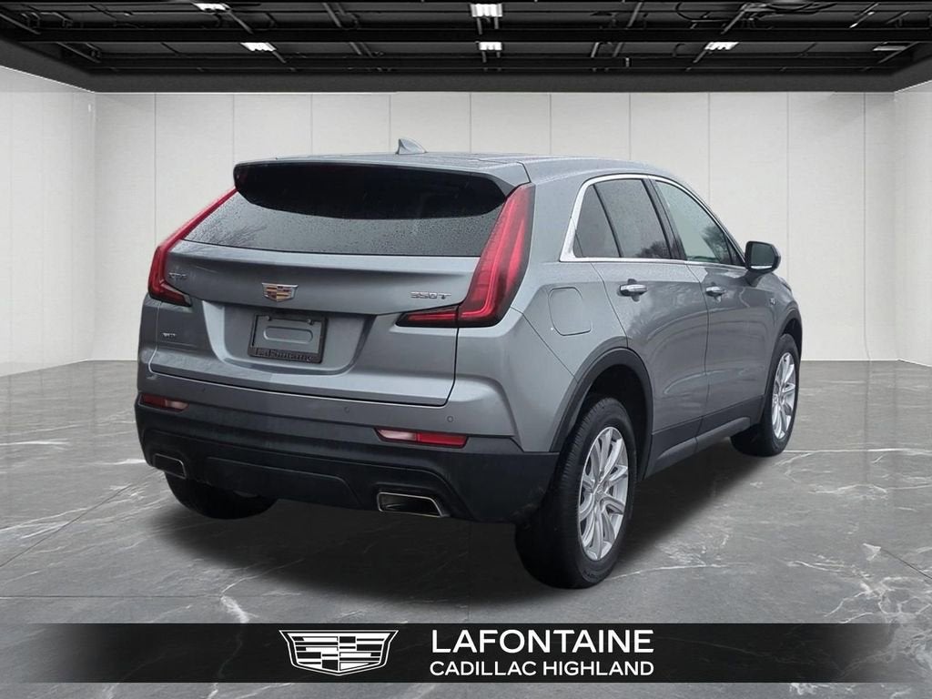 2023 Cadillac XT4 Luxury