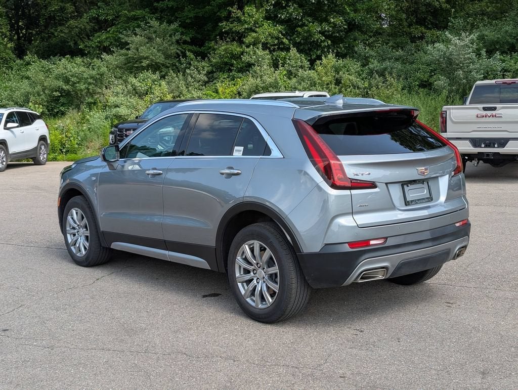 2023 Cadillac XT4 Premium Luxury