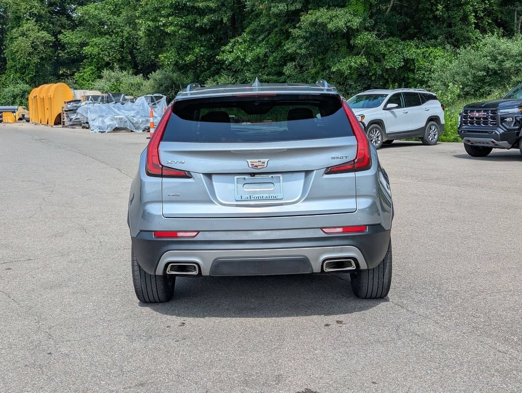 2023 Cadillac XT4 Premium Luxury