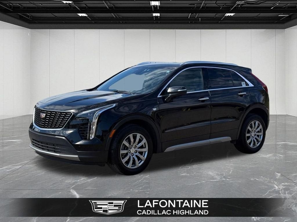 2023 Cadillac XT4 Premium Luxury