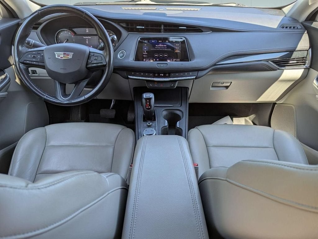 2019 Cadillac XT4 AWD Premium Luxury