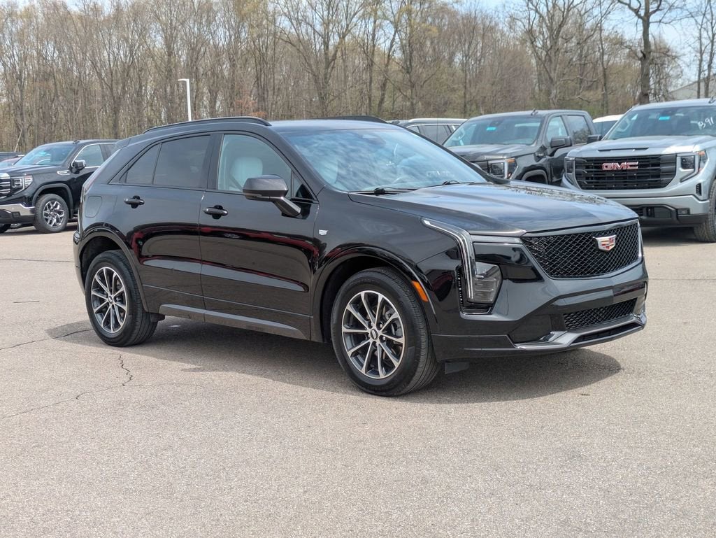 2024 Cadillac XT4 Sport