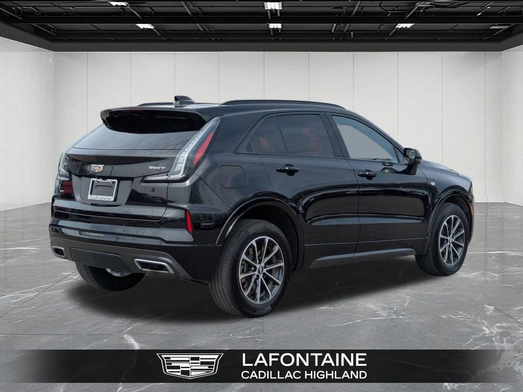 2024 Cadillac XT4 Sport