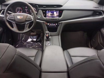 2022 Cadillac XT5 Premium Luxury