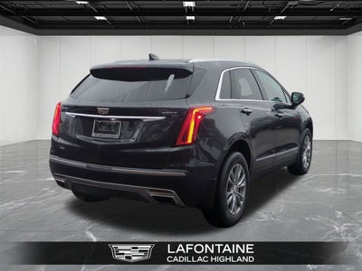 2022 Cadillac XT5 Premium Luxury
