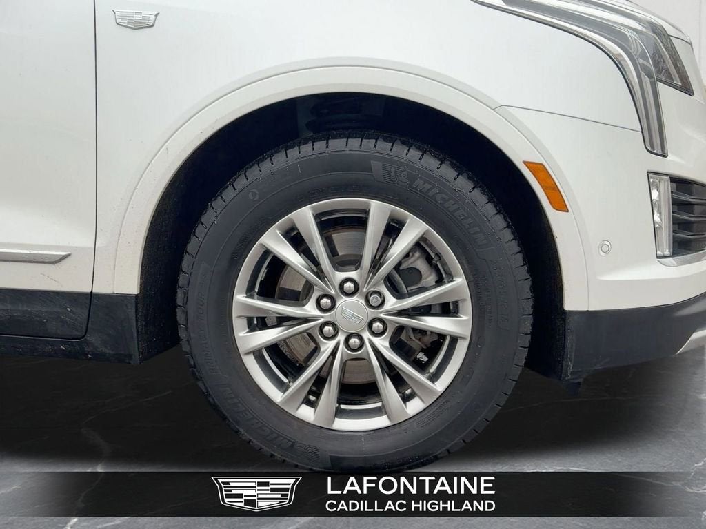 2023 Cadillac XT5 Premium Luxury