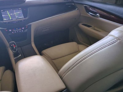 2017 Cadillac XT5 Luxury AWD