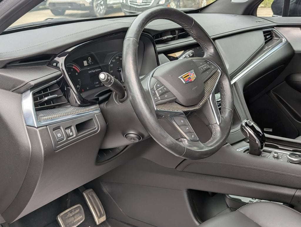 2024 Cadillac XT5 Sport
