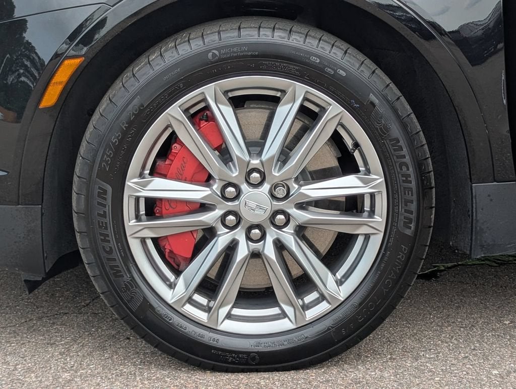 2024 Cadillac XT5 Sport