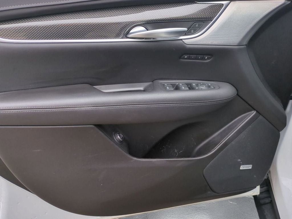 2023 Cadillac XT5 Sport