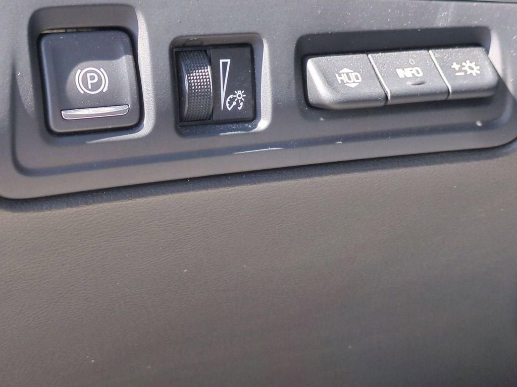 2023 Cadillac XT5 Sport