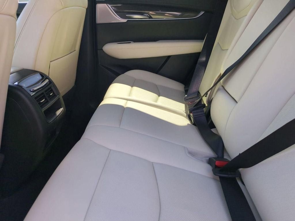 2023 Cadillac XT5 Sport