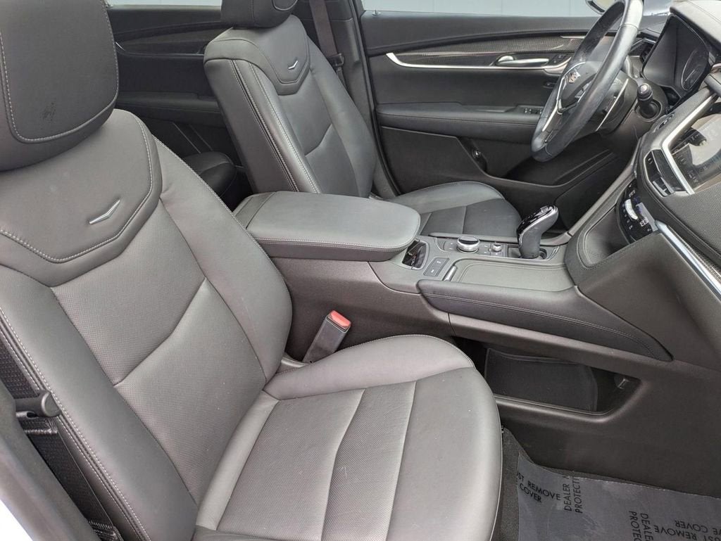 2024 Cadillac XT5 Sport