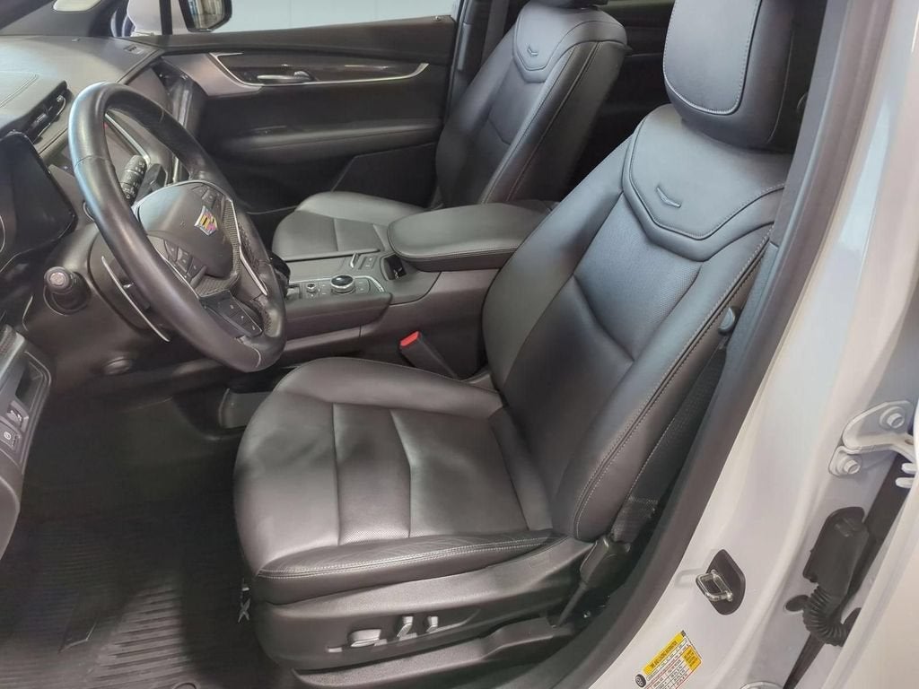 2023 Cadillac XT5 AWD Sport