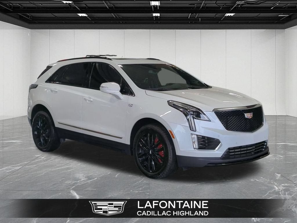 2023 Cadillac XT5 AWD Sport