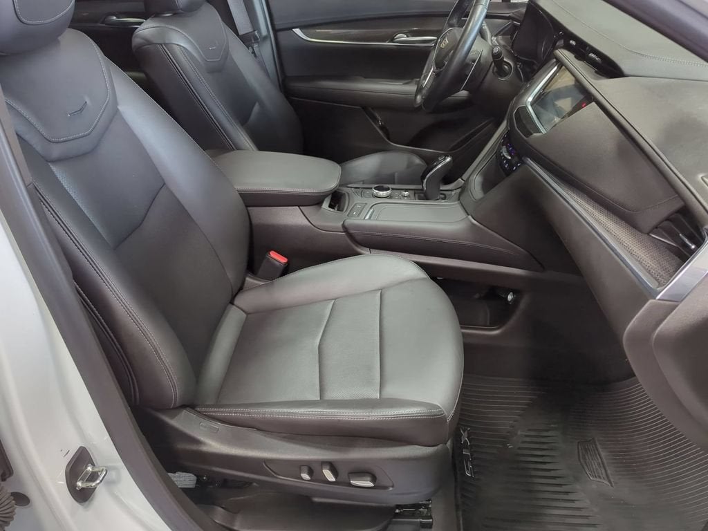 2023 Cadillac XT5 AWD Sport