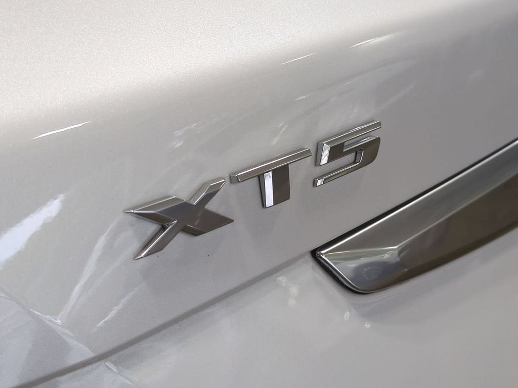 2023 Cadillac XT5 AWD Sport
