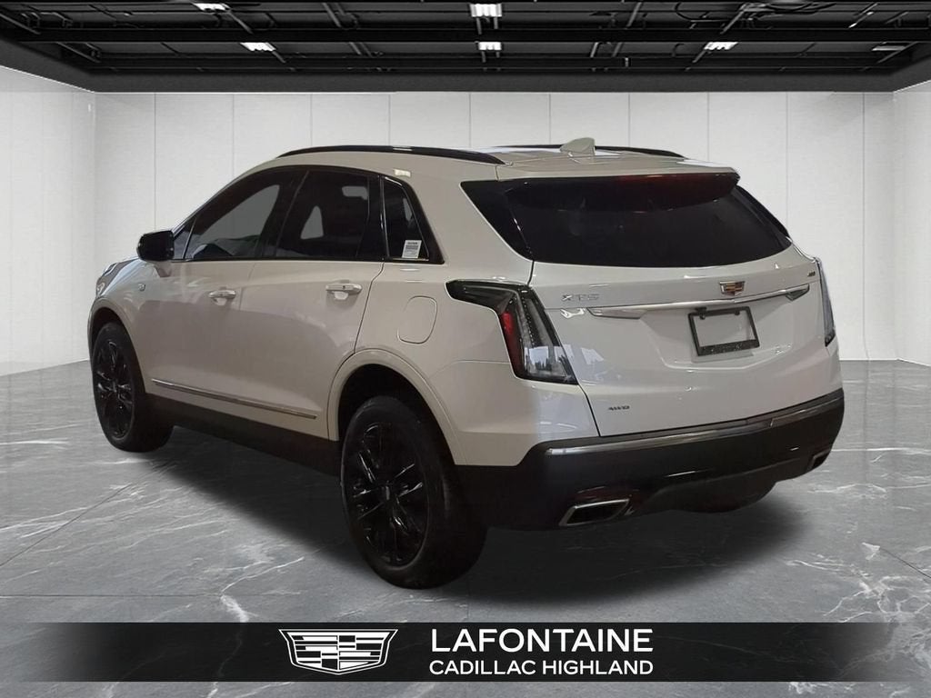 2023 Cadillac XT5 AWD Sport