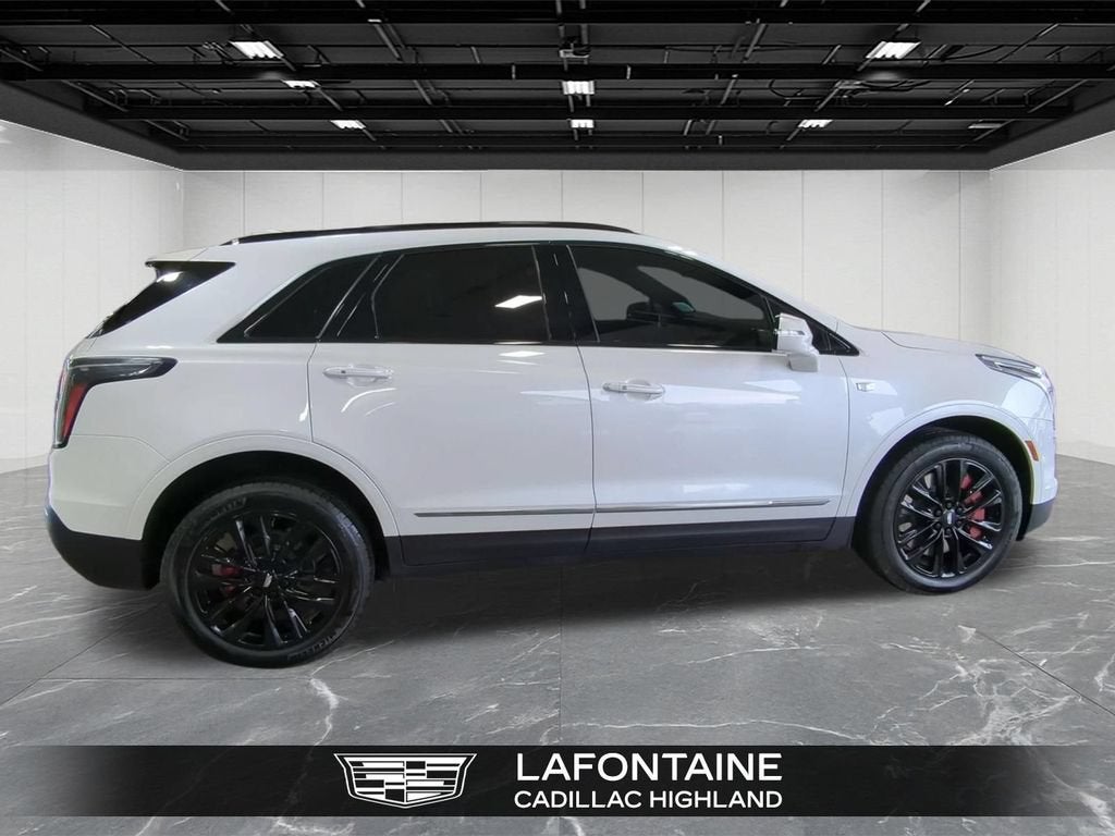 2023 Cadillac XT5 AWD Sport