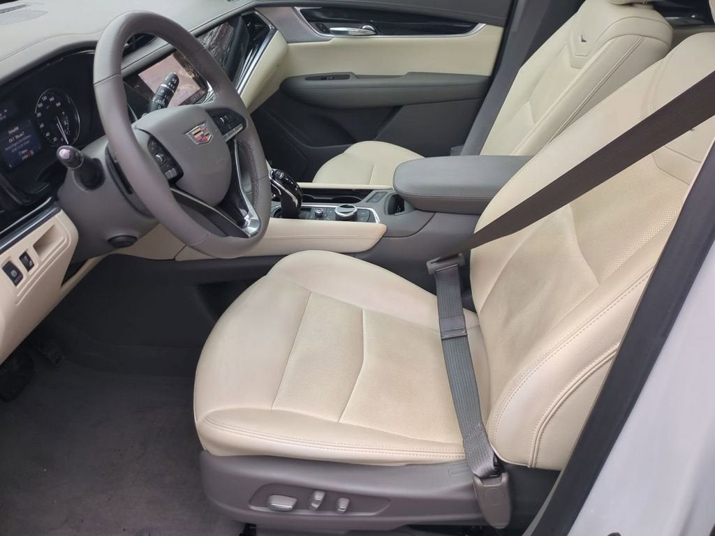 2023 Cadillac XT6 Premium Luxury
