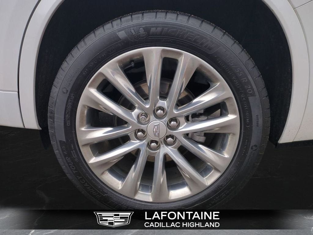 2023 Cadillac XT6 Premium Luxury