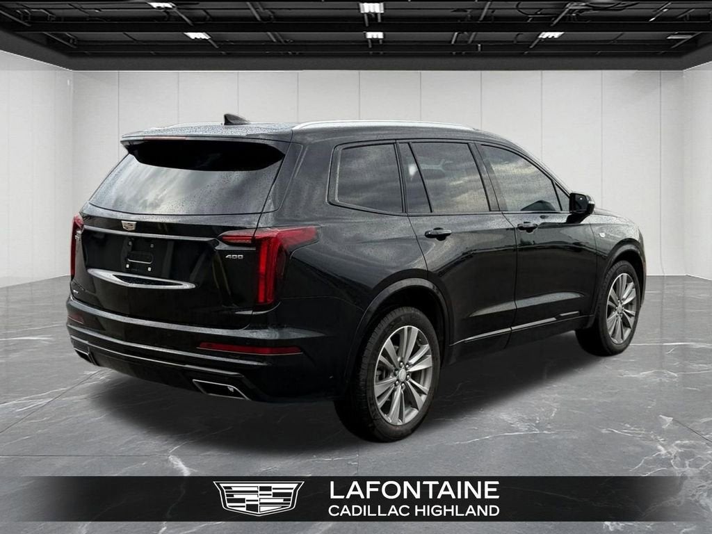 2022 Cadillac XT6 Premium Luxury