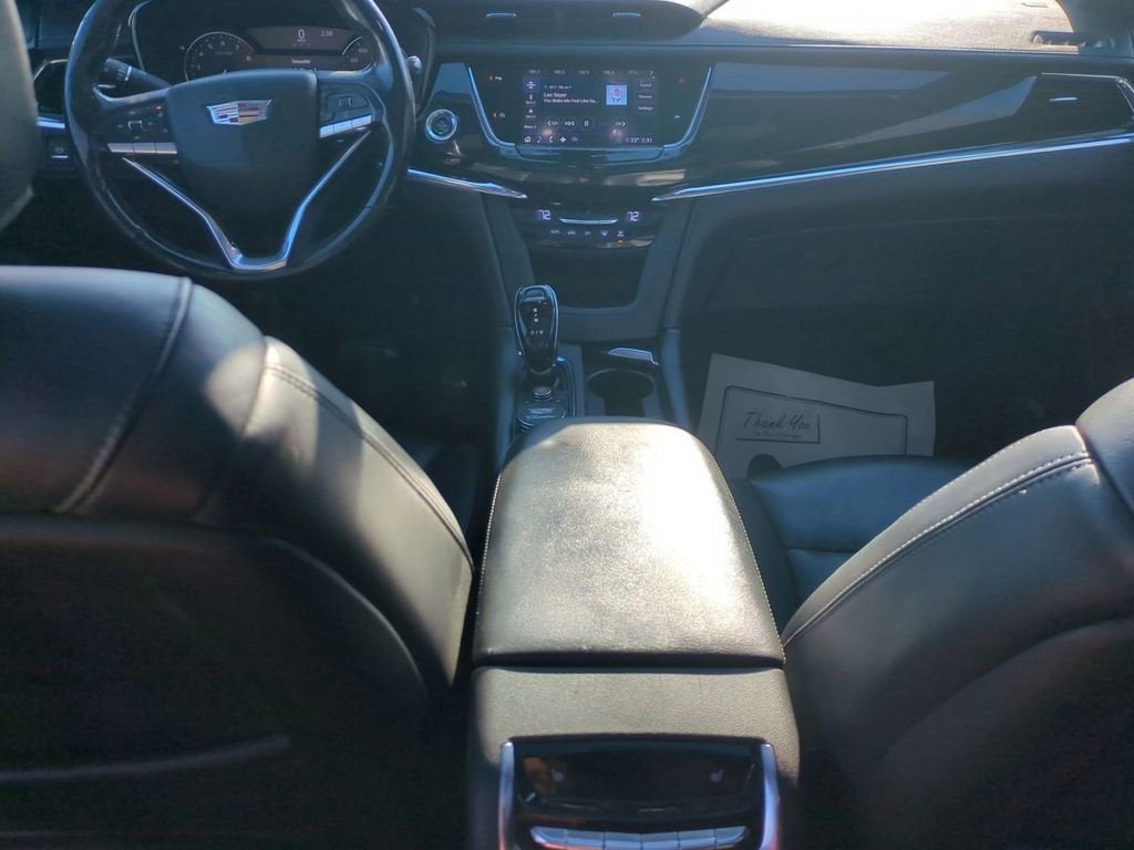 2020 Cadillac XT6 Premium Luxury