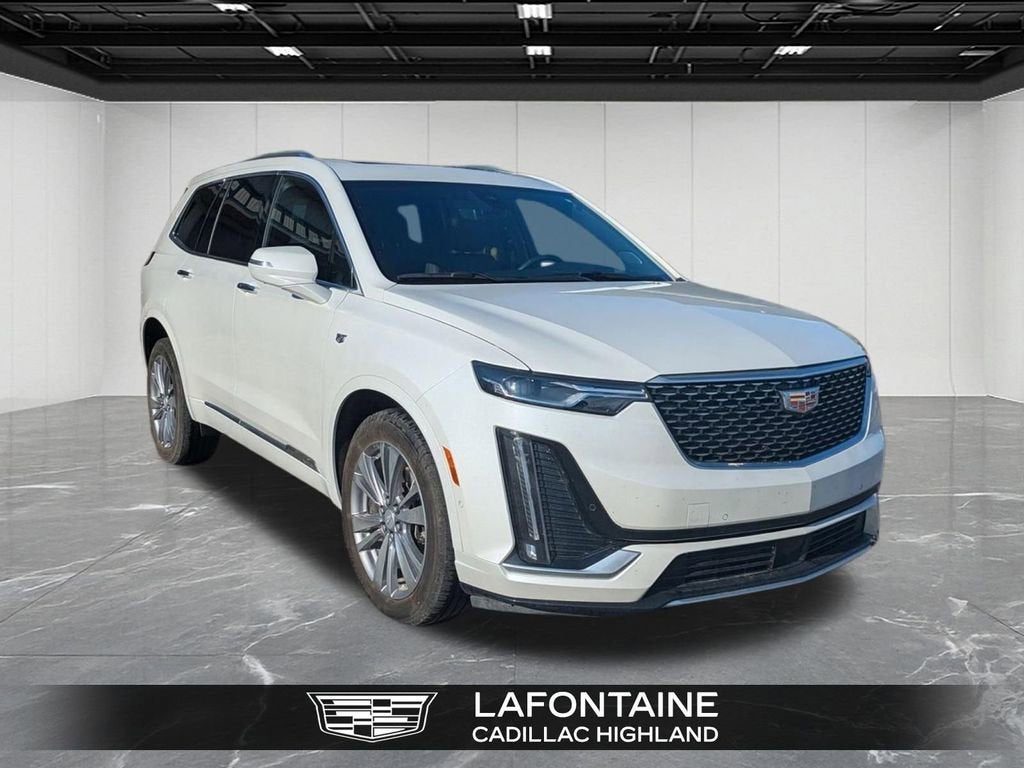 2023 Cadillac XT6 Premium Luxury
