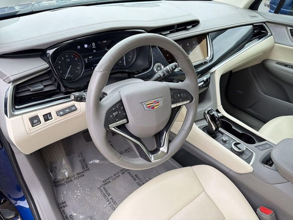 2024 Cadillac XT6 Premium Luxury
