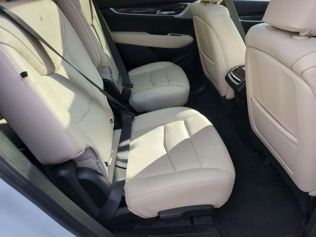 2024 Cadillac XT6 Sport