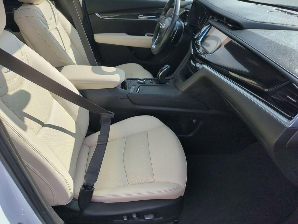 2024 Cadillac XT6 Sport