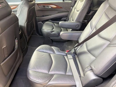 2018 Cadillac Escalade Luxury