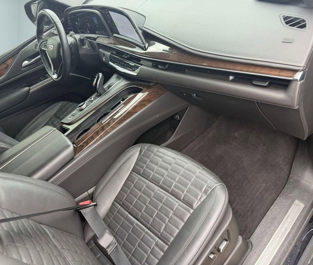 2020 Cadillac Escalade Luxury