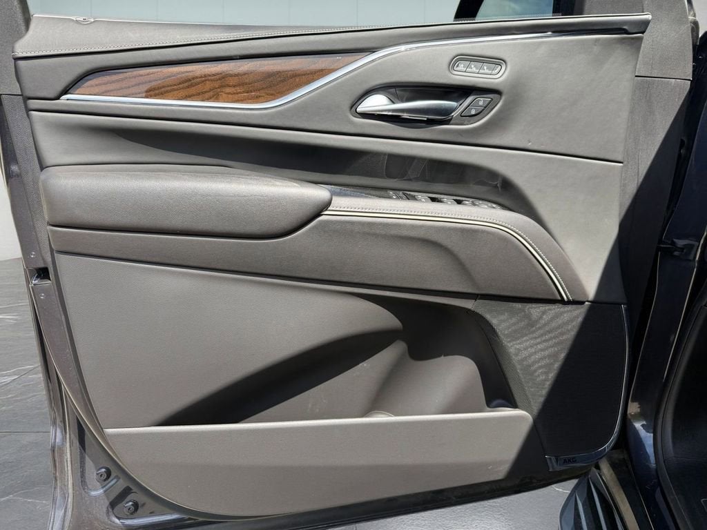 2023 Cadillac Escalade Sport Platinum